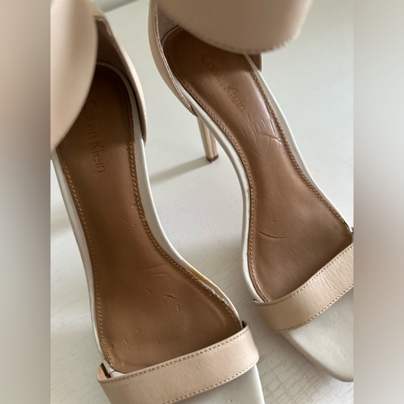 Women’s Calvin Klein Ecru Stiletto Heels Size 6 - Picture 7 of 8